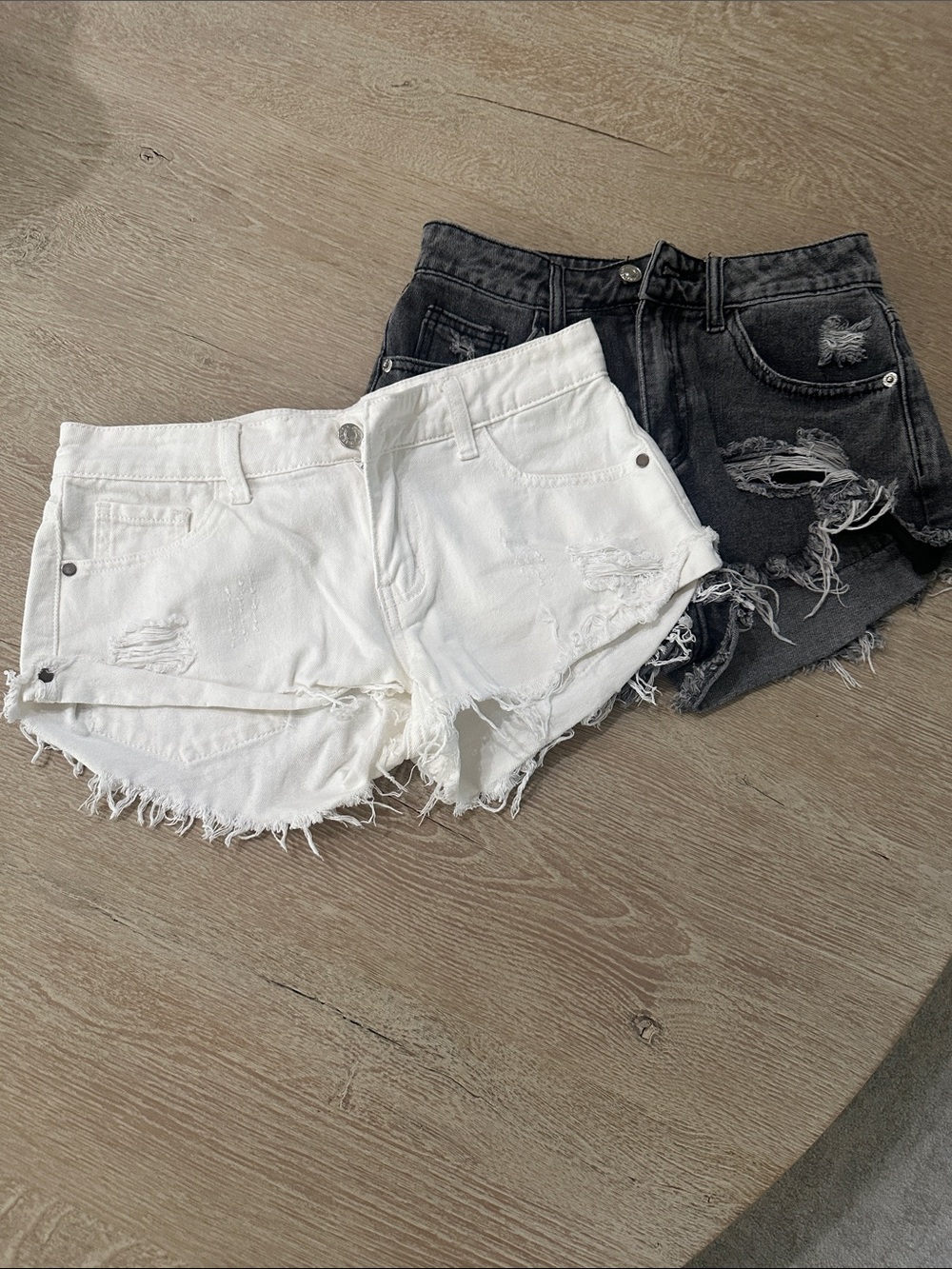 2 pairs Denim Frayed Hem Women's Shorts - White and Charcoal
